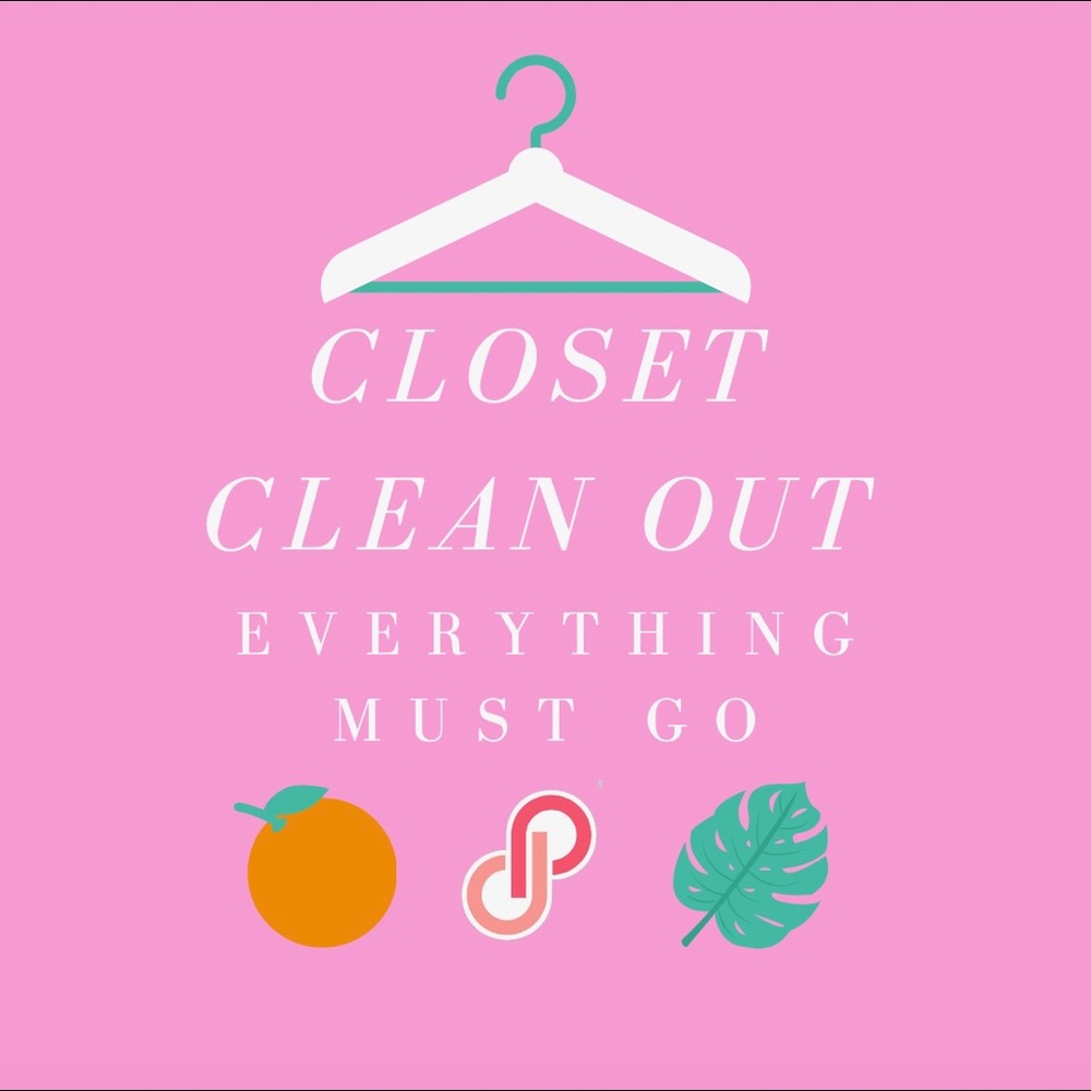 All listings are clean and in great condition! Love bundles! Smoke free!